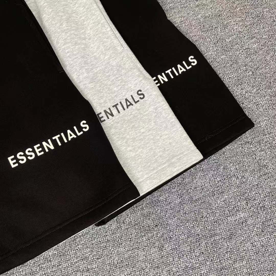 Essentials Shorts