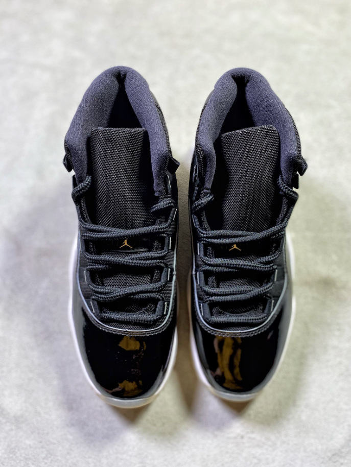 Air Jordan 11