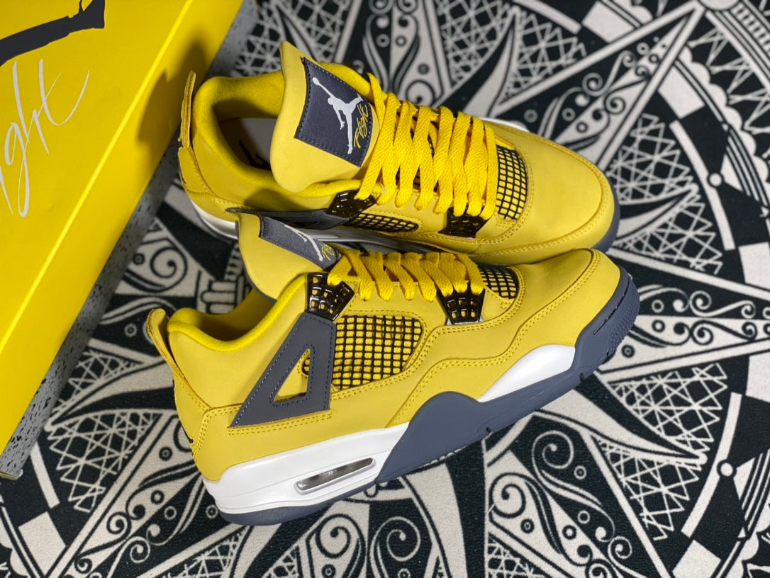 Air Jordan 4