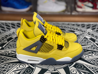 Air Jordan 4