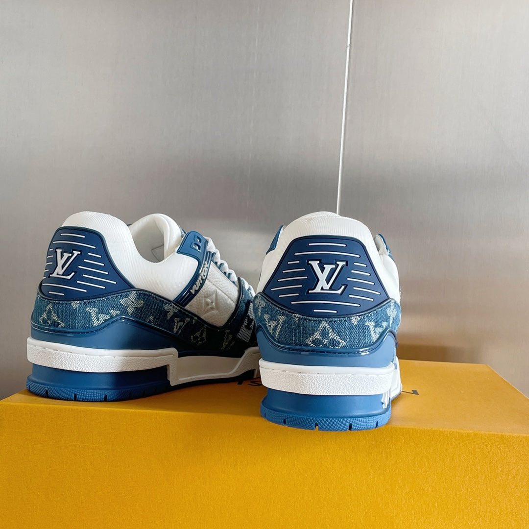 Louis Vuitton Sneakers