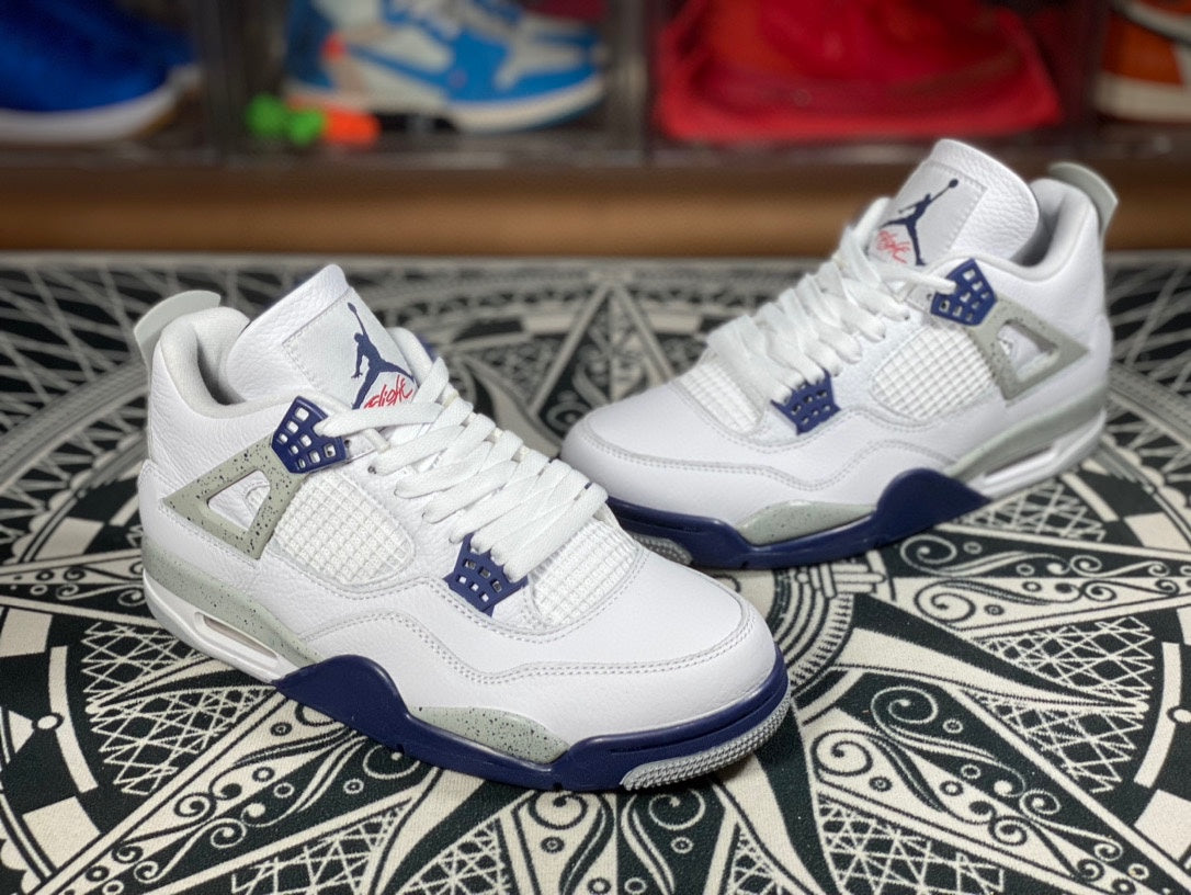 Air Jordan 4