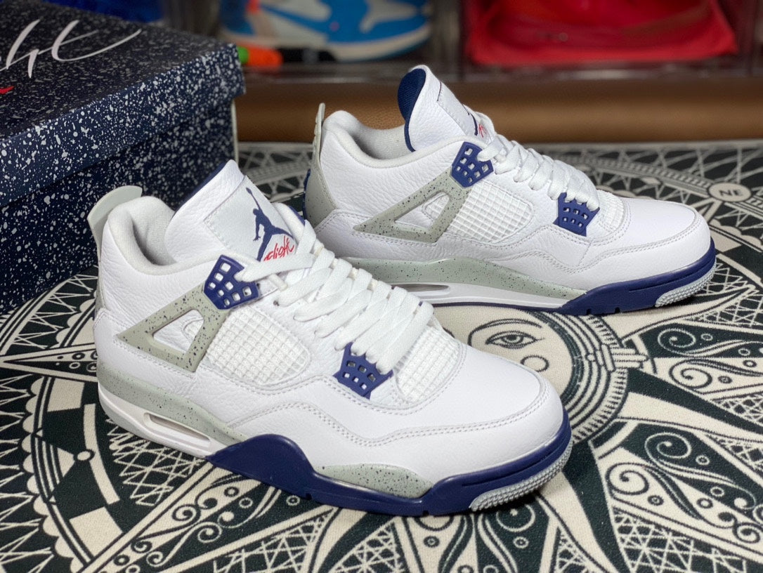 Air Jordan 4