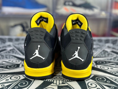 Air Jordan 4