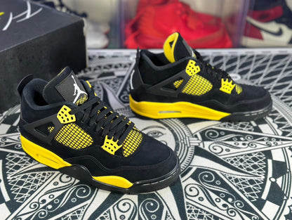 Air Jordan 4