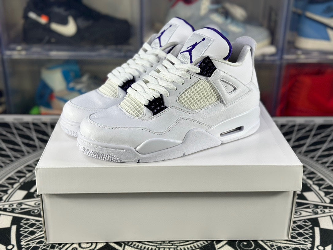 Air Jordan 4