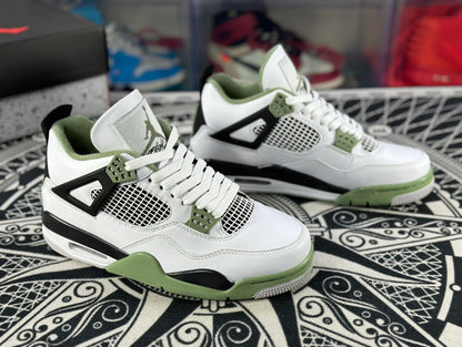 Air Jordan 4