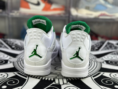 Air Jordan 4