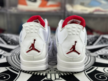 Air Jordan 4