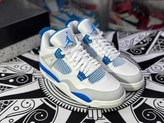 Air Jordan 4