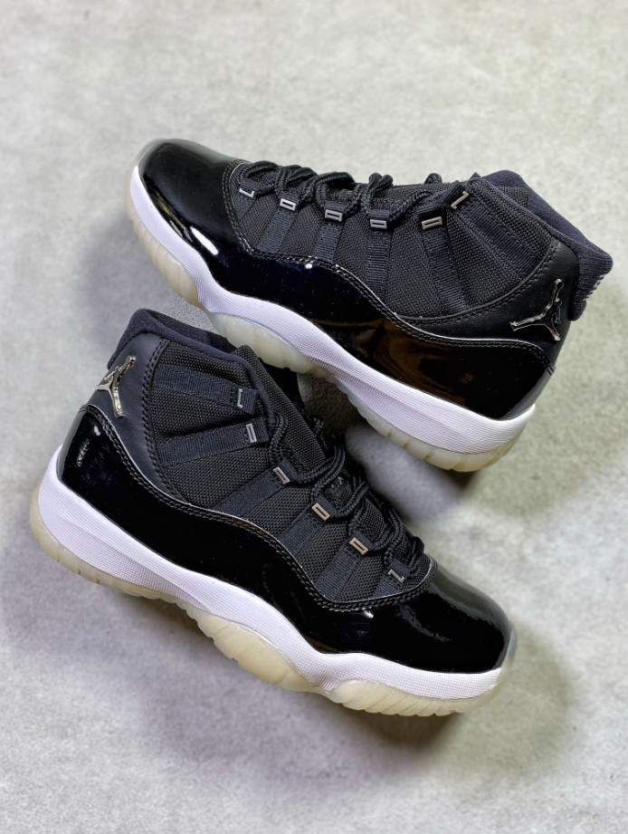 Air Jordan 11