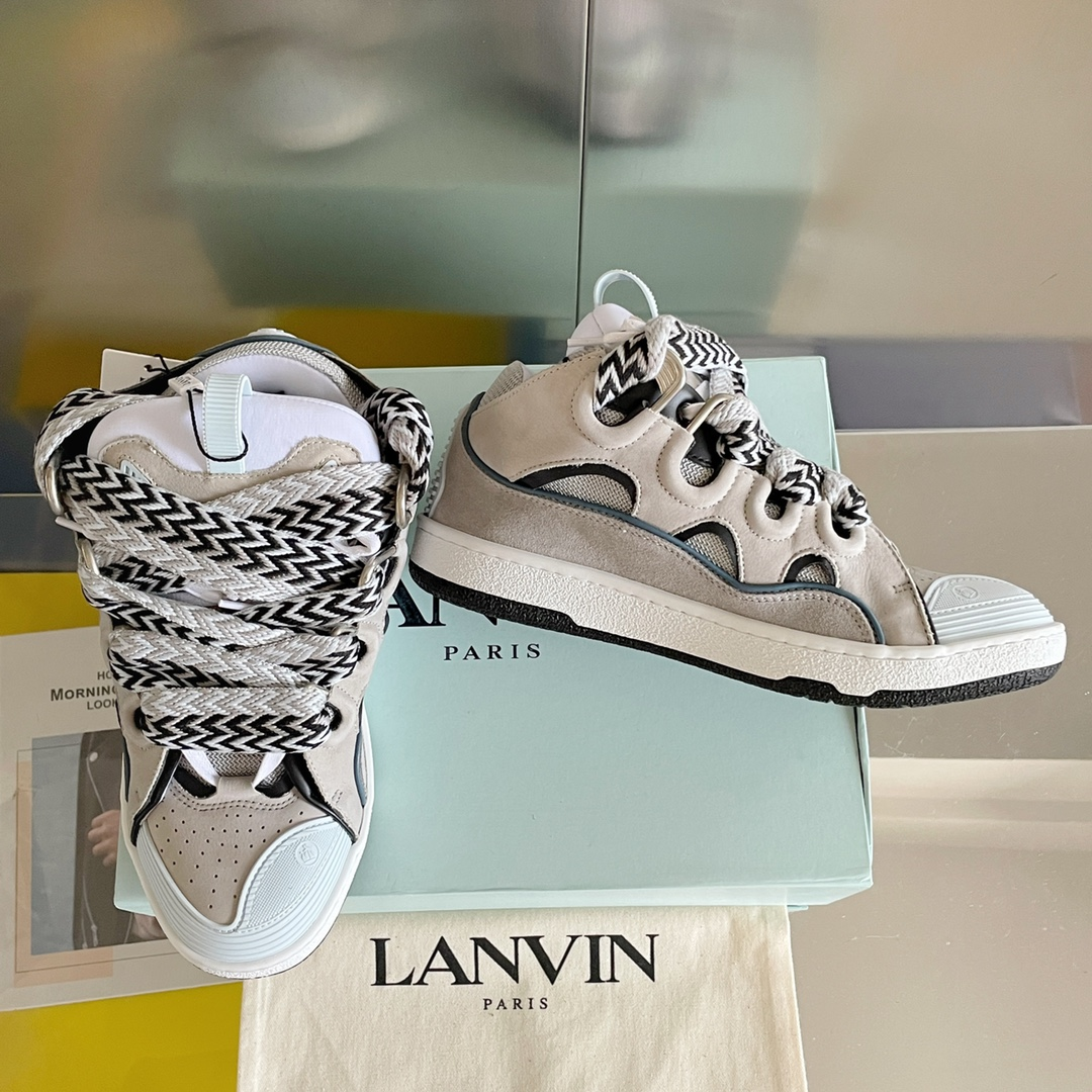 Lanvin Curb