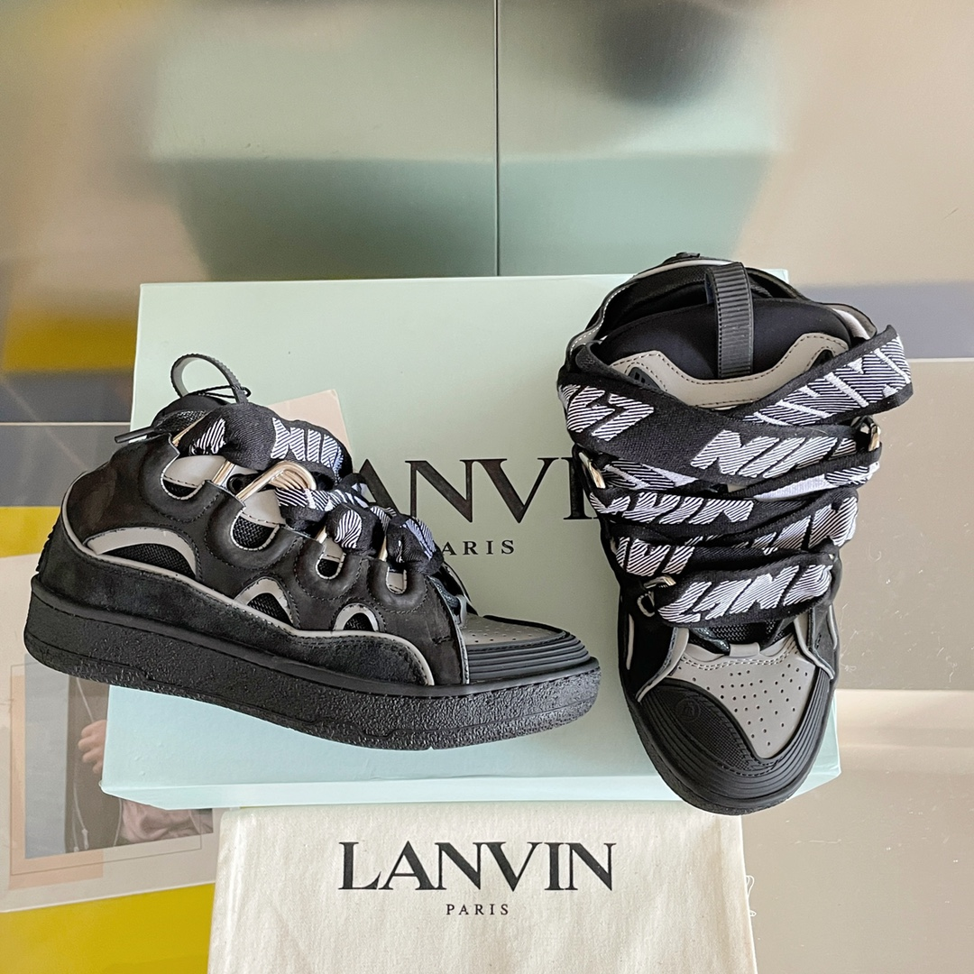 Lanvin Curb