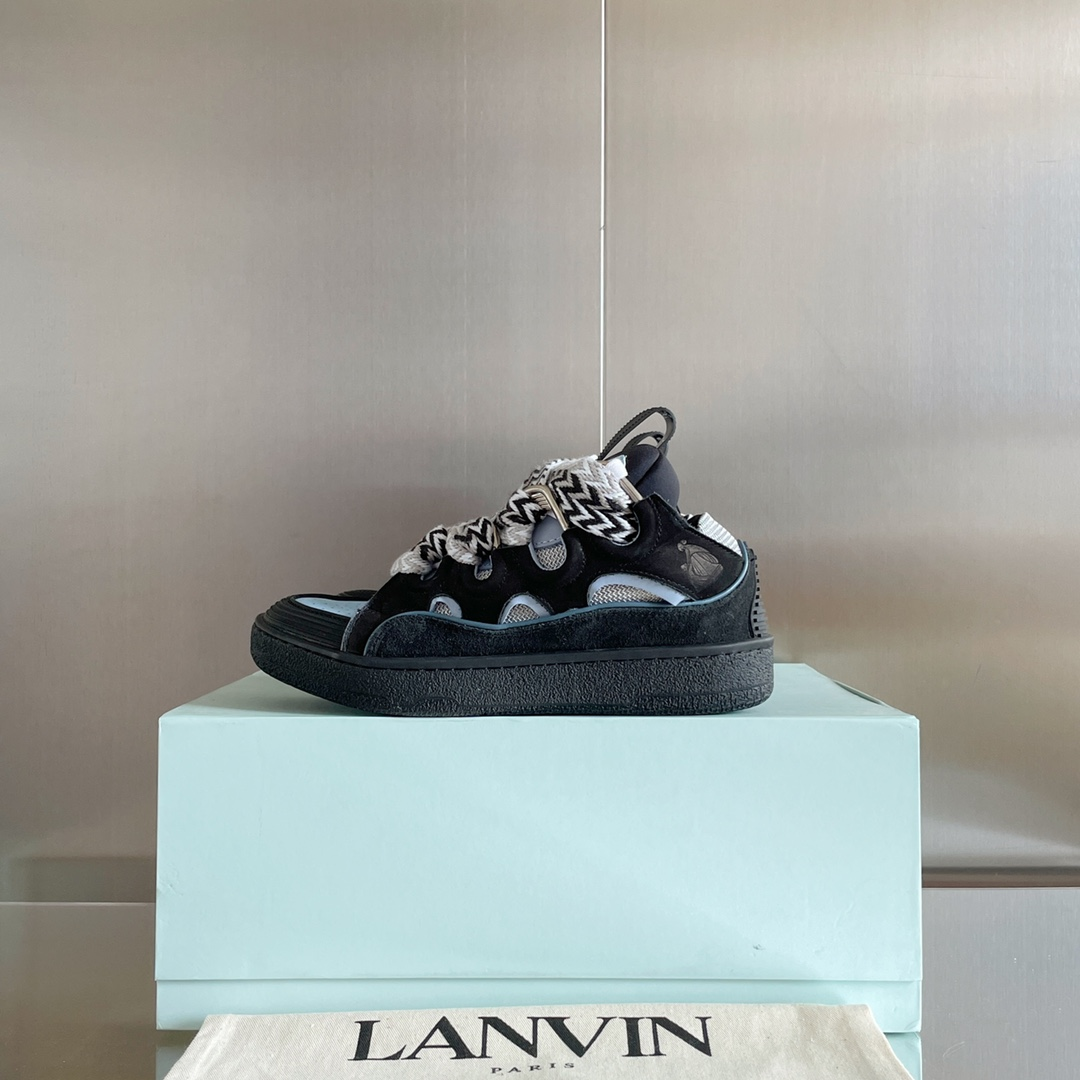 Lanvin Curb