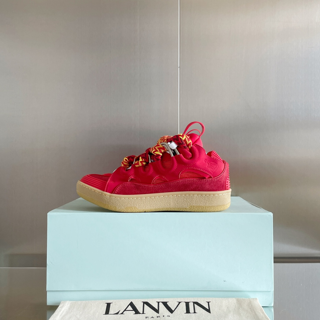 Lanvin Curb